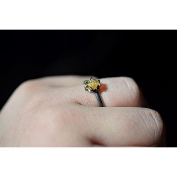Raw Stone opal ring, rough opal, natural opal, alternative engagement ring - Picture 2 of 5